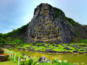 Trân Bảo Phật Sơn – Khao Chee Chan, Pattaya
